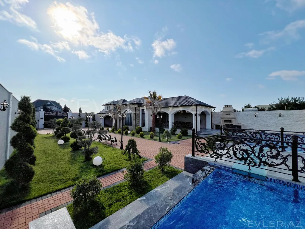 Satılır, həyət evi/villa