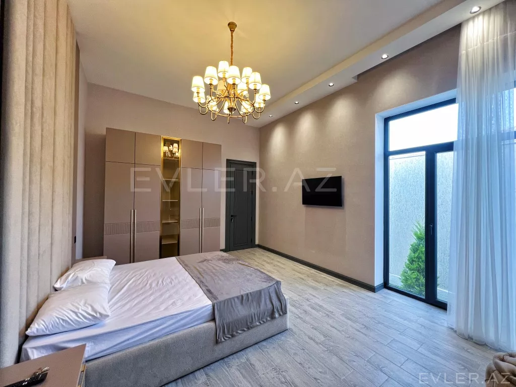 Satılır, həyət evi/villa