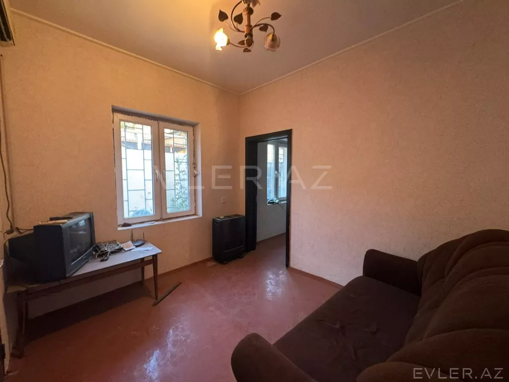 Satılır, həyət evi/villa