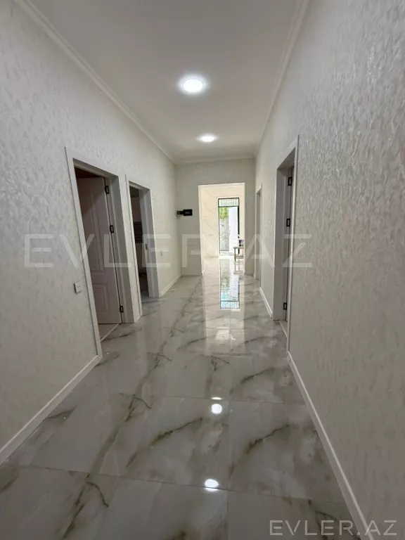 Satılır, həyət evi/villa