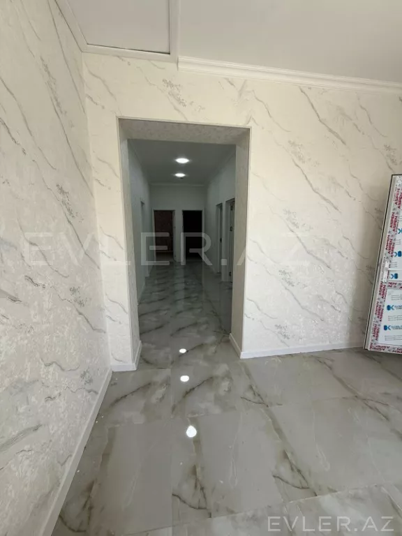 Satılır, həyət evi/villa