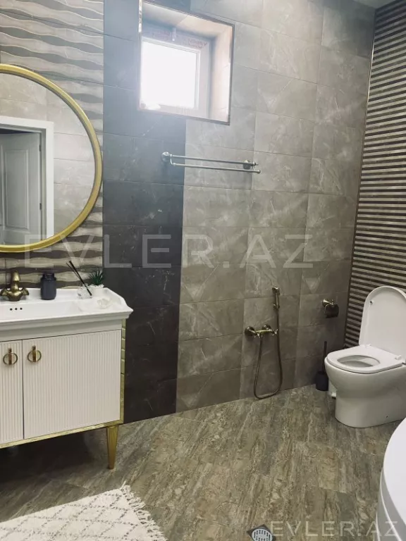 Satılır, həyət evi/villa