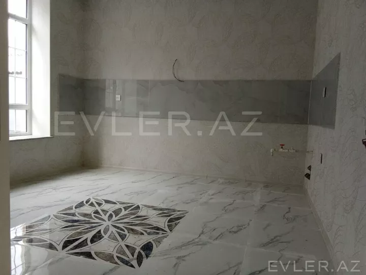 Satılır, həyət evi/villa