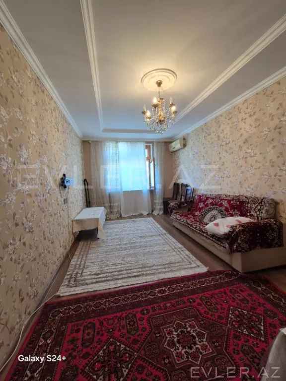 Satılır, köhnə tikili