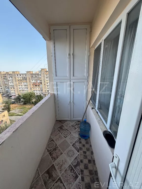 Satılır, köhnə tikili