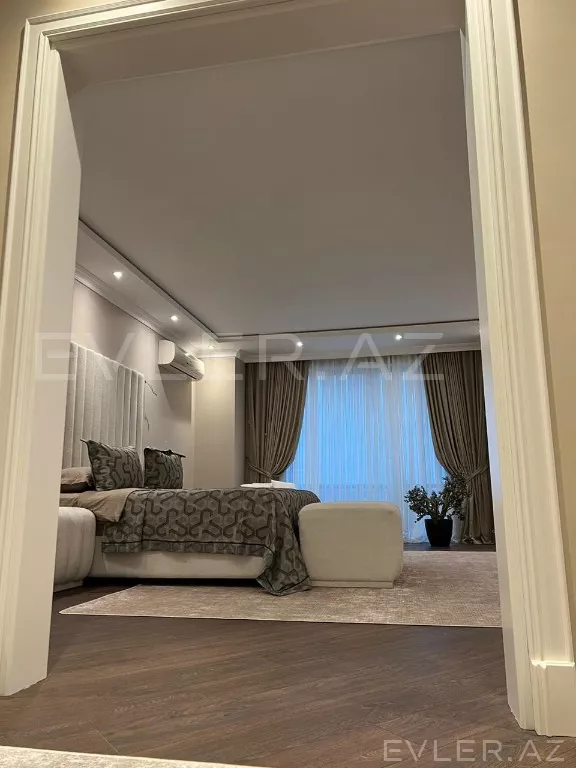 Satılır, həyət evi/villa