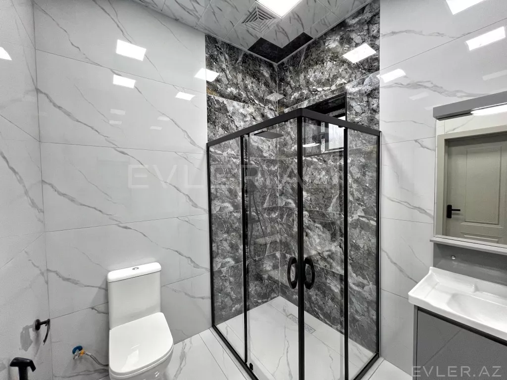 Satılır, həyət evi/villa