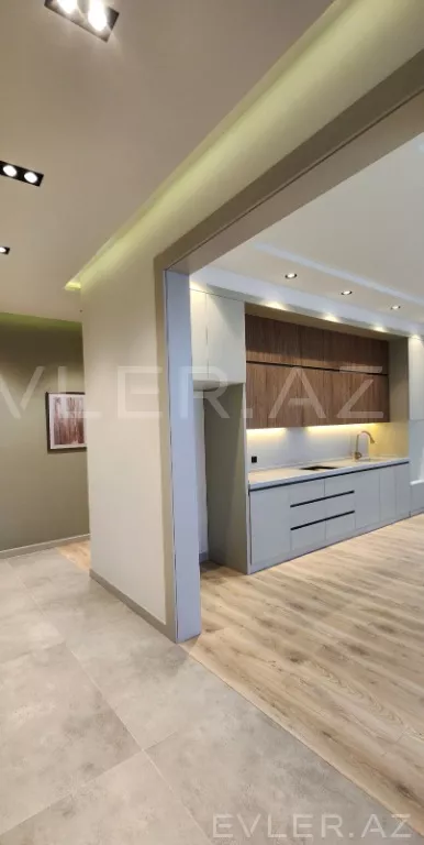 Satılır, həyət evi/villa