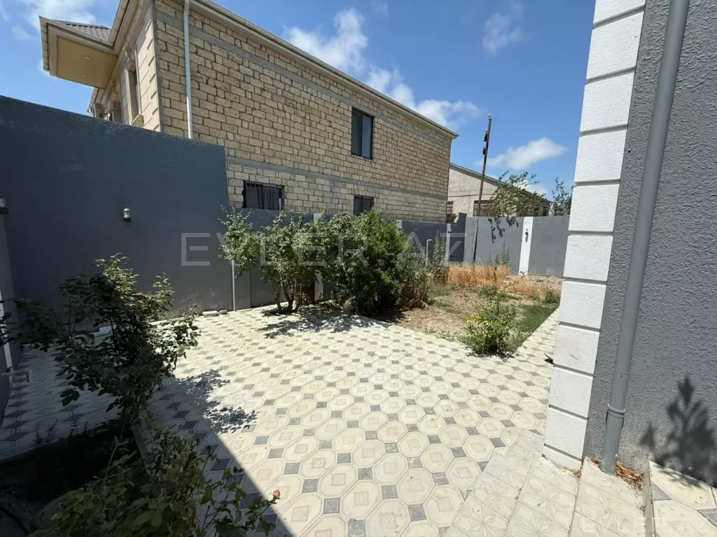 Satılır, həyət evi/villa