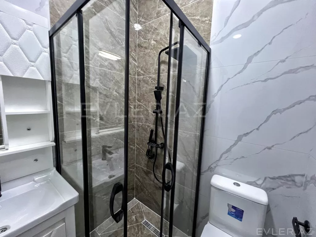 Satılır, həyət evi/villa