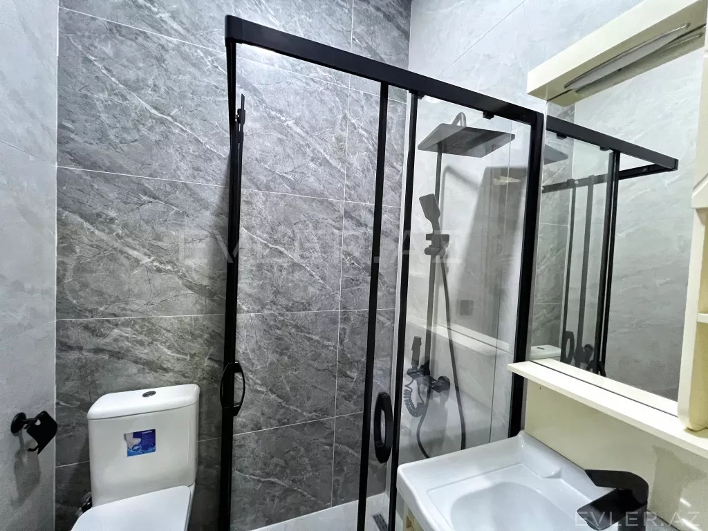 Satılır, həyət evi/villa