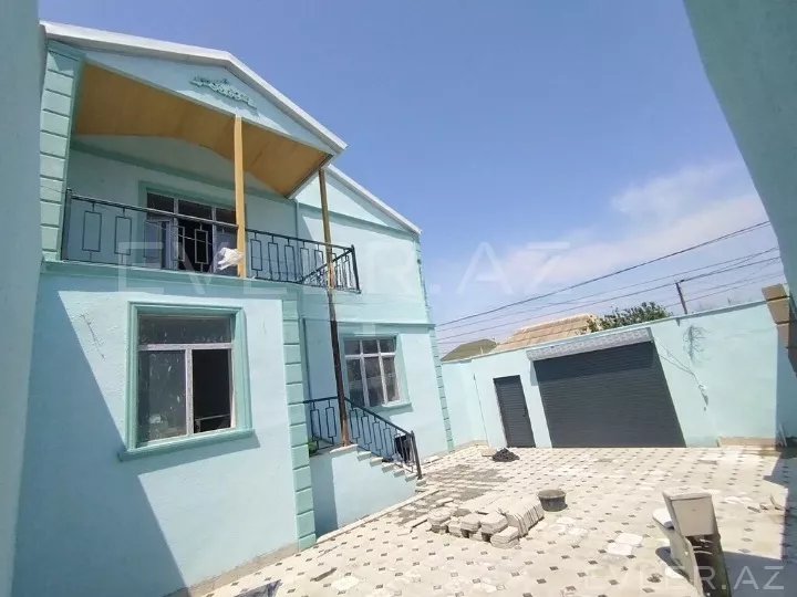 Satılır, həyət evi/villa