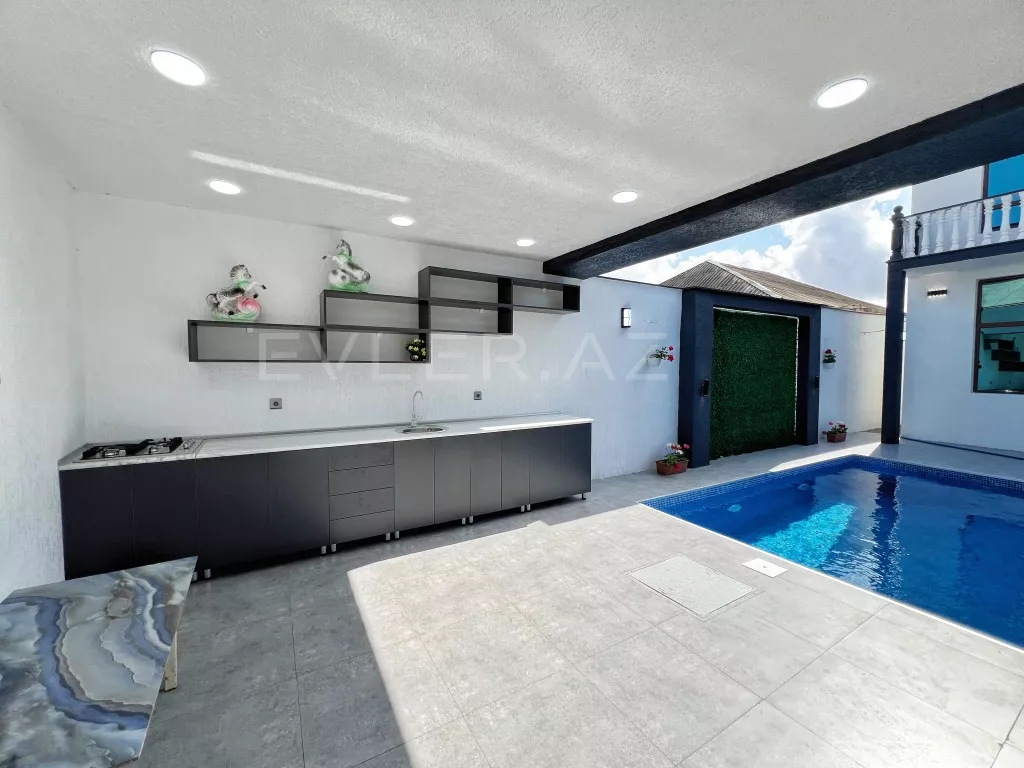 Satılır, həyət evi/villa