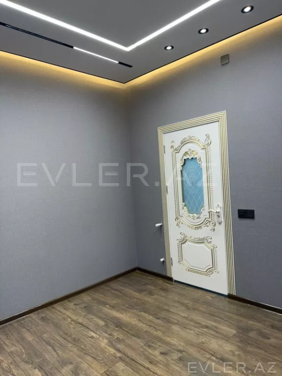 Satılır, yeni tikili