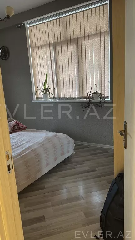 Satılır, yeni tikili