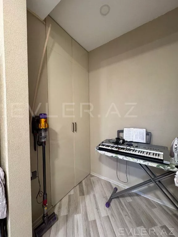 Satılır, yeni tikili