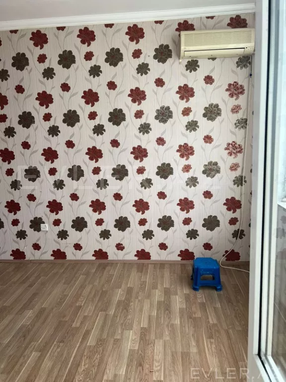 Satılır, yeni tikili