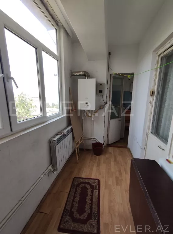 Satılır, köhnə tikili