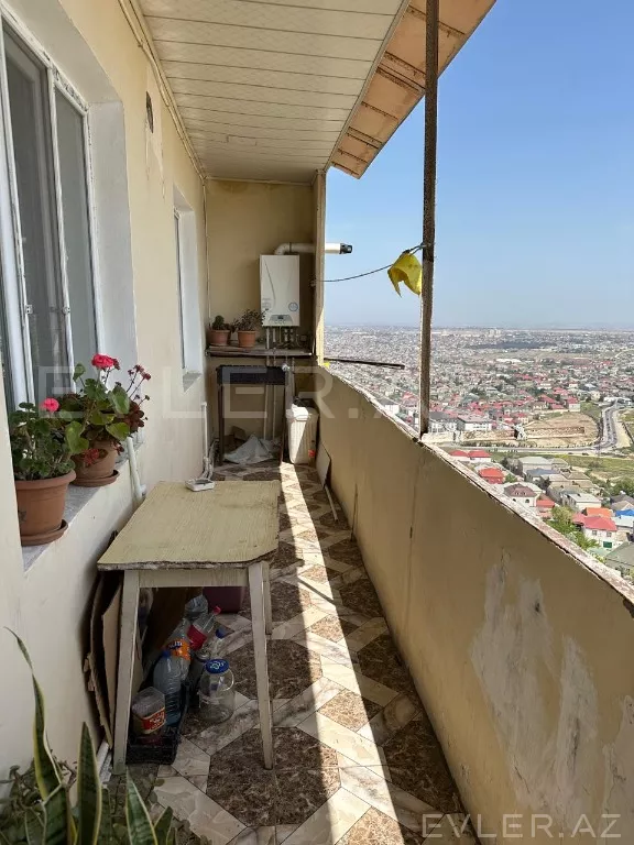Satılır, köhnə tikili