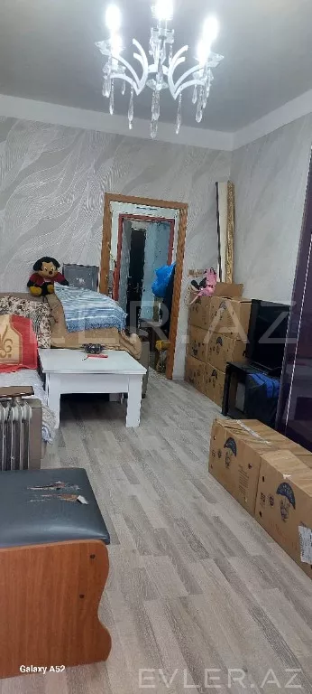 Satılır, köhnə tikili