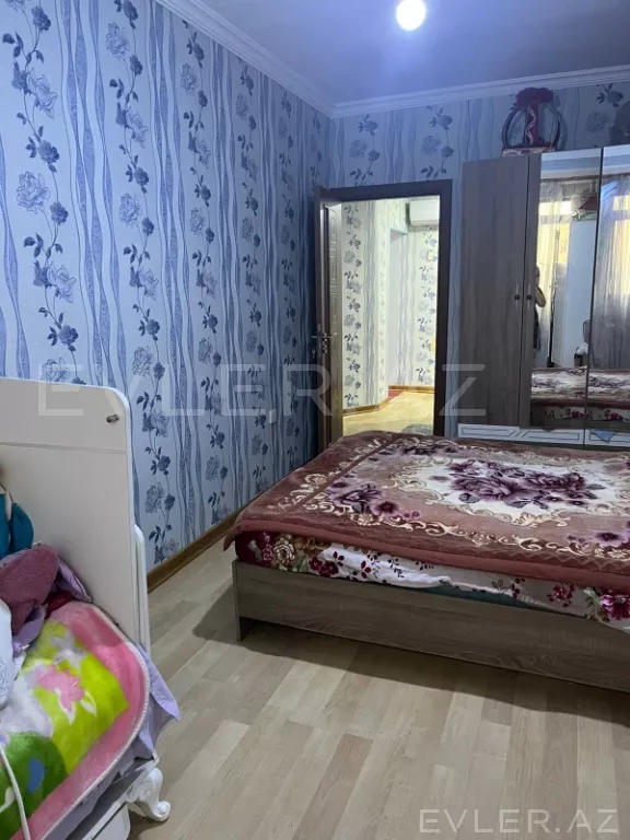 Satılır, köhnə tikili