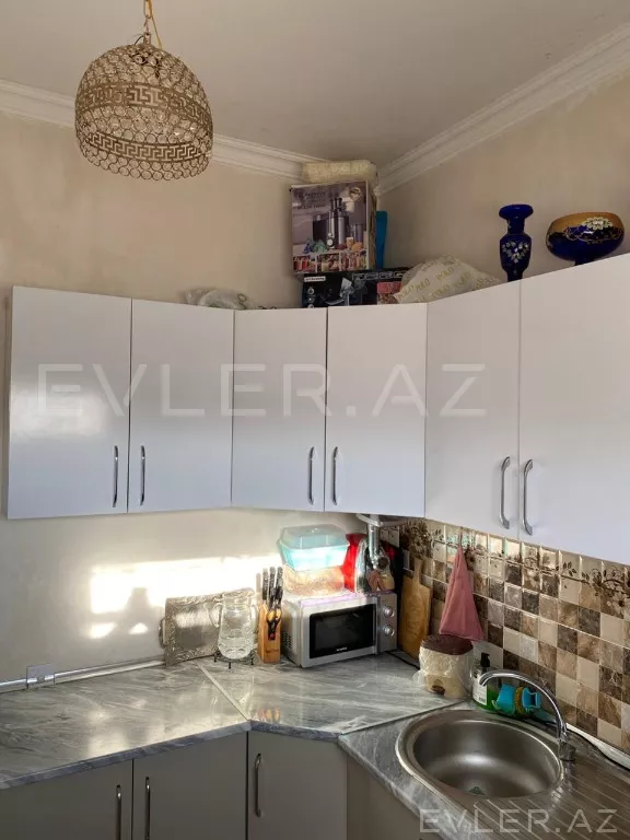 Satılır, həyət evi/villa