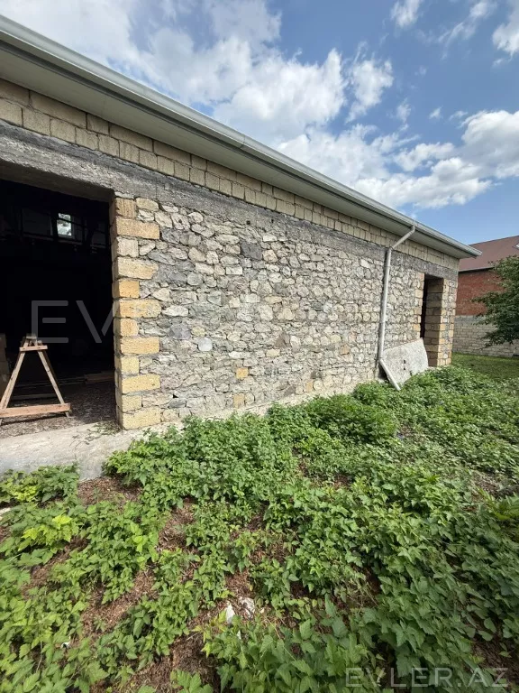 Satılır, həyət evi/villa