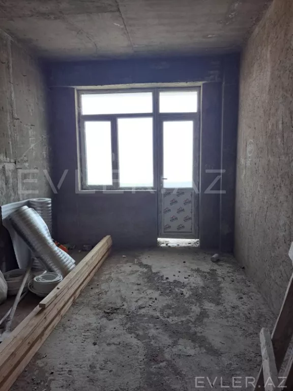 Satılır, yeni tikili