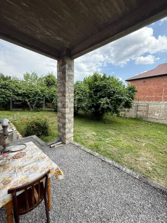 Satılır, həyət evi/villa