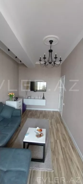 Satılır, yeni tikili