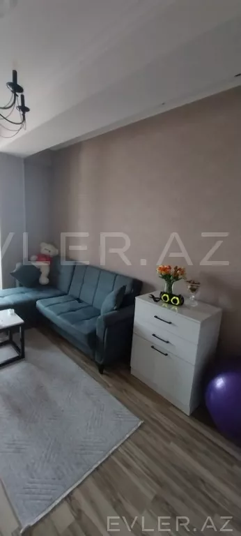 Satılır, yeni tikili