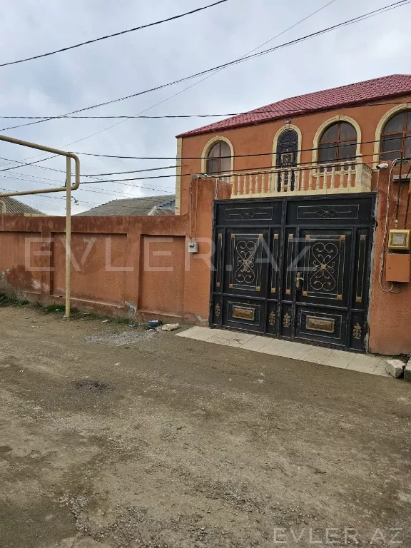 Satılır, həyət evi/villa