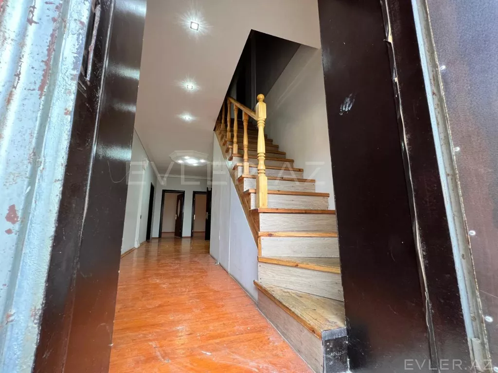 Satılır, həyət evi/villa