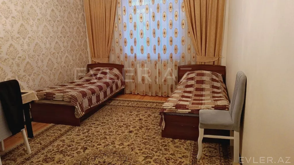 Satılır, həyət evi/villa