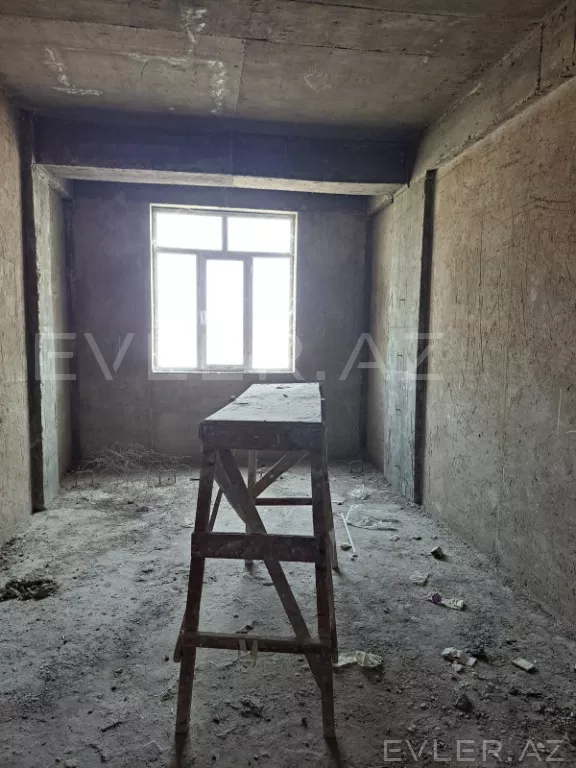 Satılır, yeni tikili