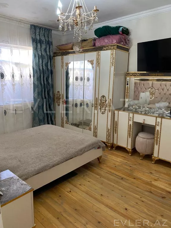 Satılır, həyət evi/villa