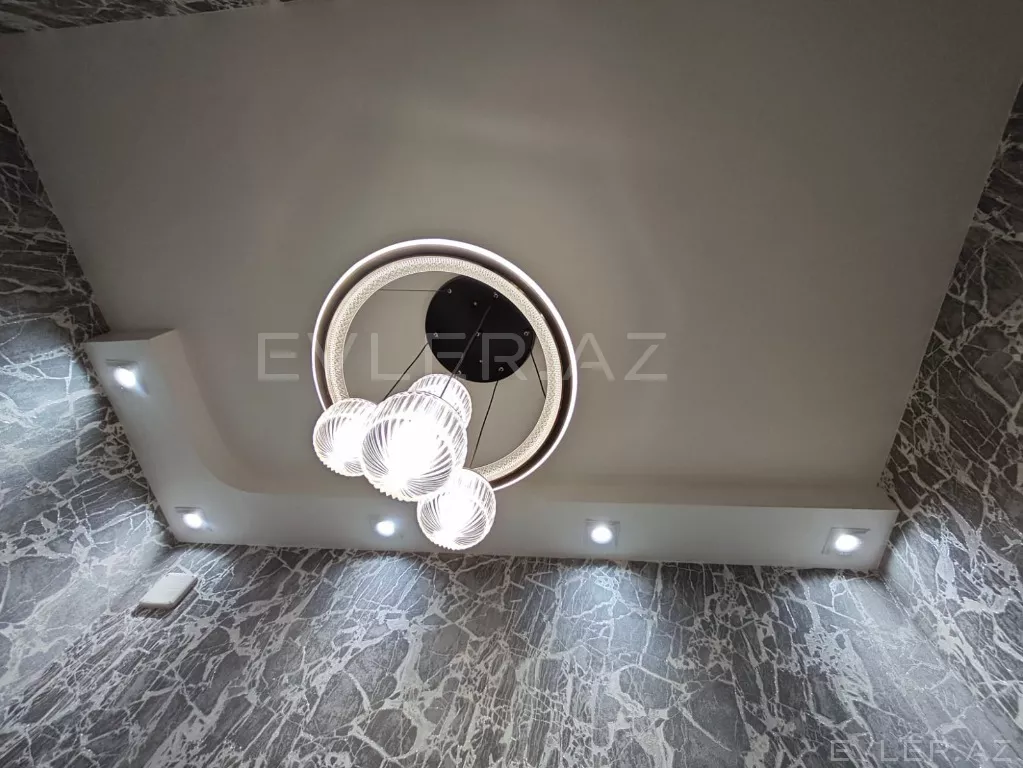 Satılır, yeni tikili