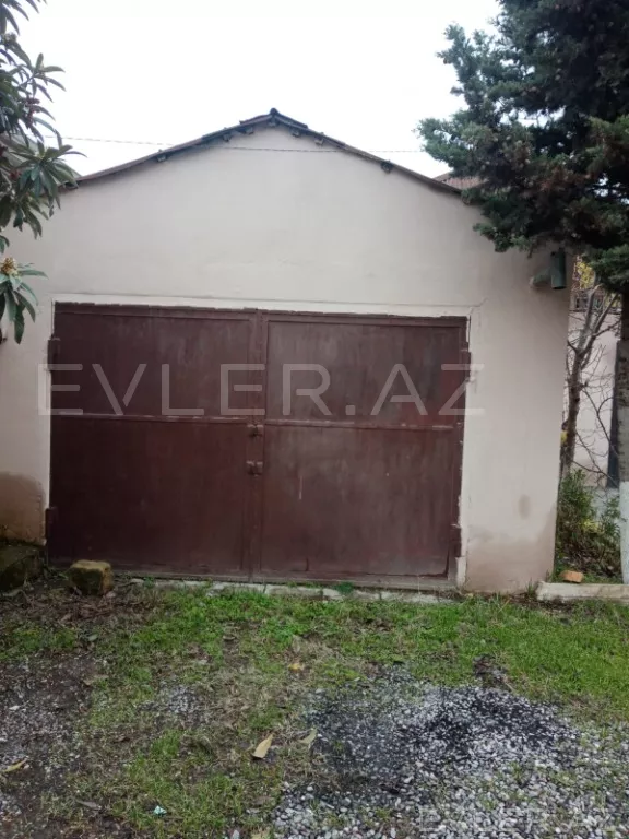 Satılır, həyət evi/villa