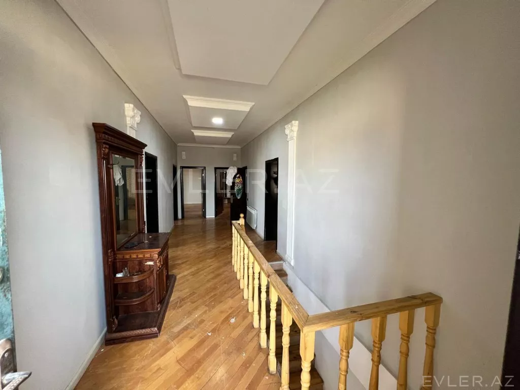 Satılır, həyət evi/villa