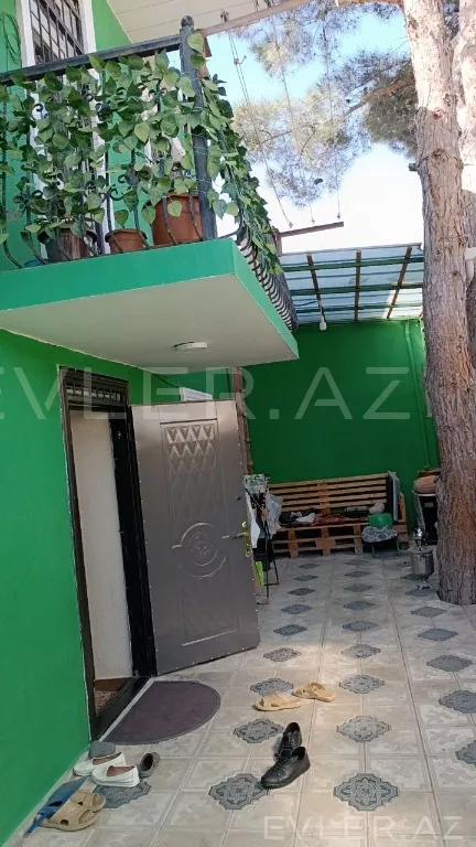 Satılır, həyət evi/villa