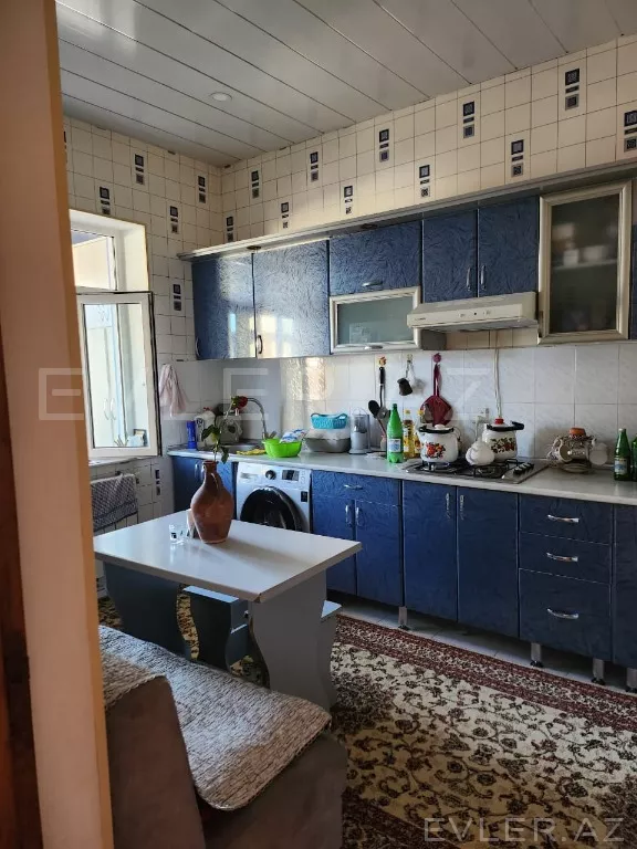 Satılır, həyət evi/villa