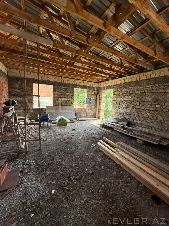 Satılır, həyət evi/villa