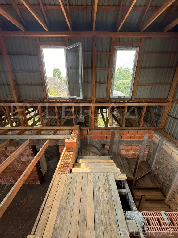 Satılır, həyət evi/villa