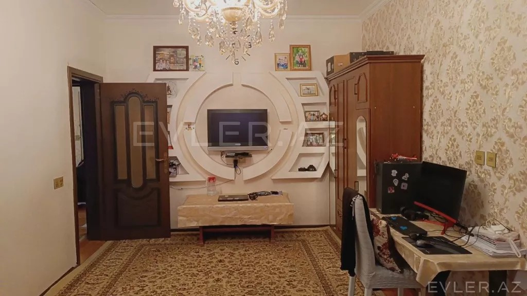 Satılır, həyət evi/villa