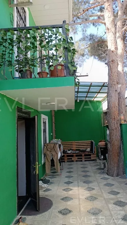 Satılır, həyət evi/villa