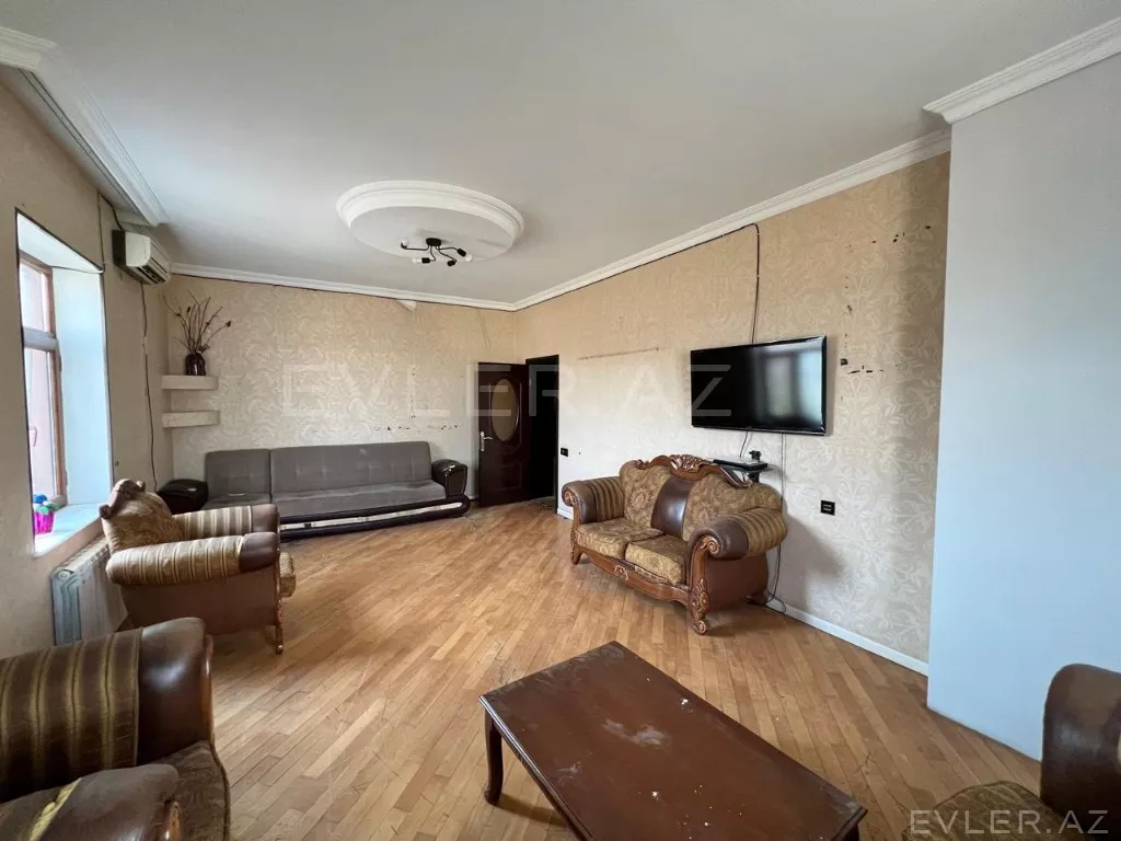 Satılır, həyət evi/villa