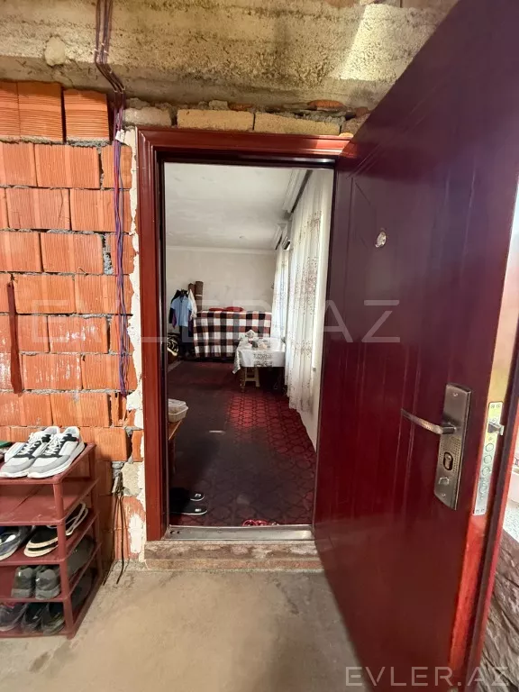 Satılır, həyət evi/villa