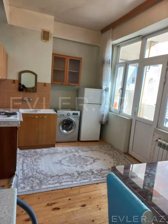Satılır, yeni tikili
