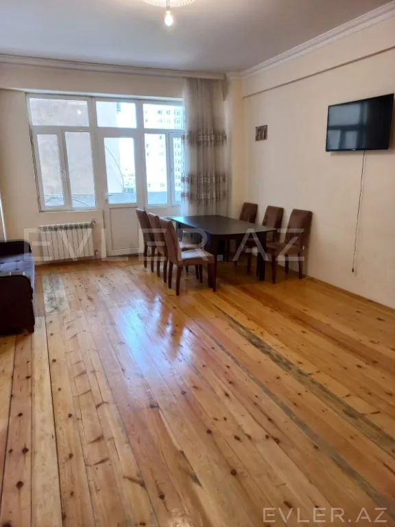 Satılır, yeni tikili
