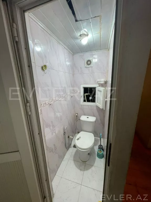 Satılır, köhnə tikili